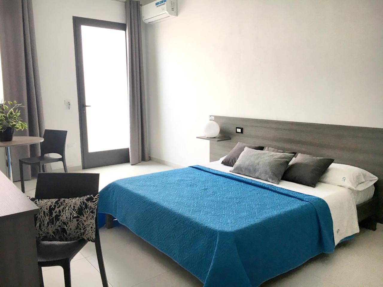 B&B Costa Azzurra Порто-Чезарео Екстер'єр фото