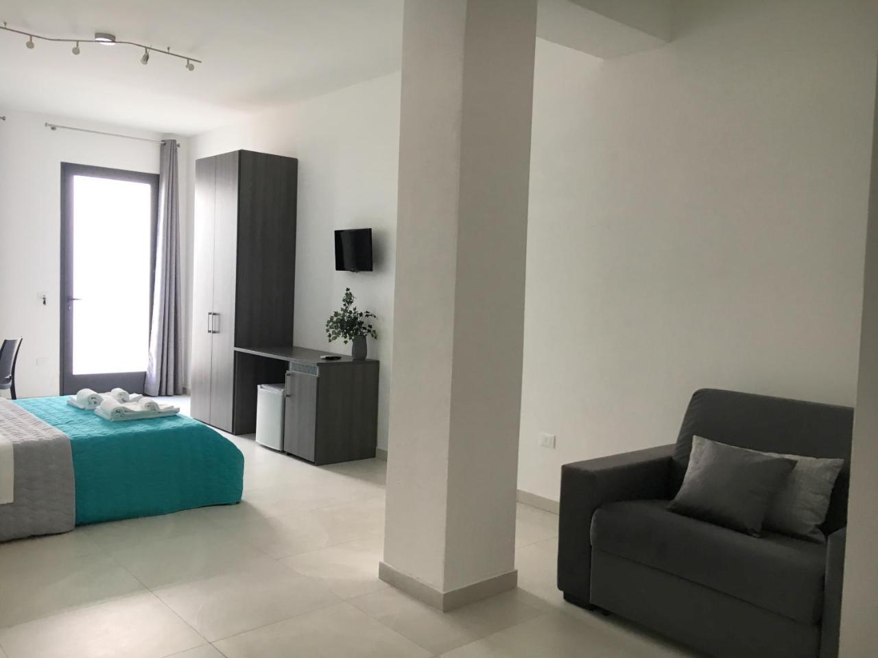 B&B Costa Azzurra Порто-Чезарео Екстер'єр фото