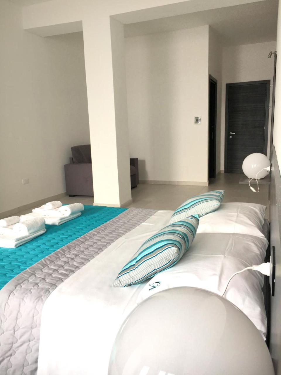 B&B Costa Azzurra Порто-Чезарео Екстер'єр фото